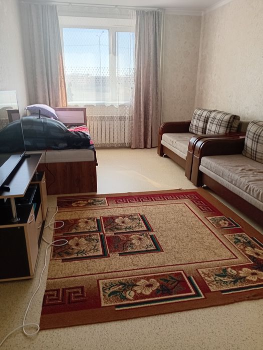 Продам двух комнатную квартиру