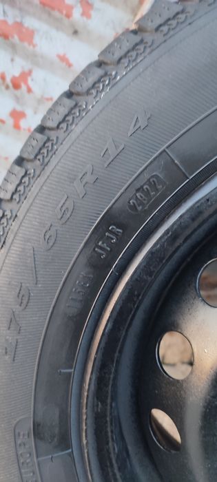 Гуми дебитца като нови на един сезон