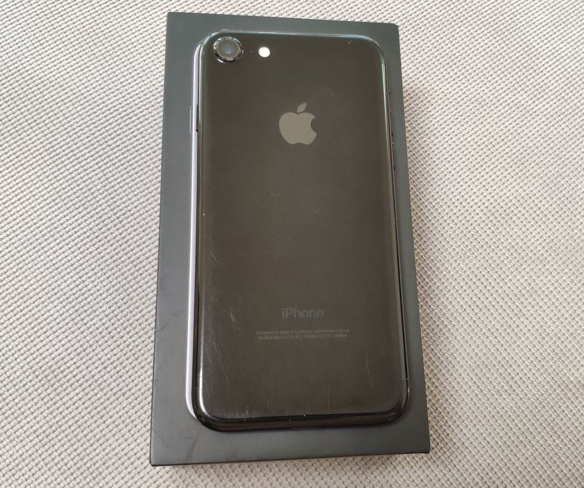 iPhone 7 256 / 80% батерия