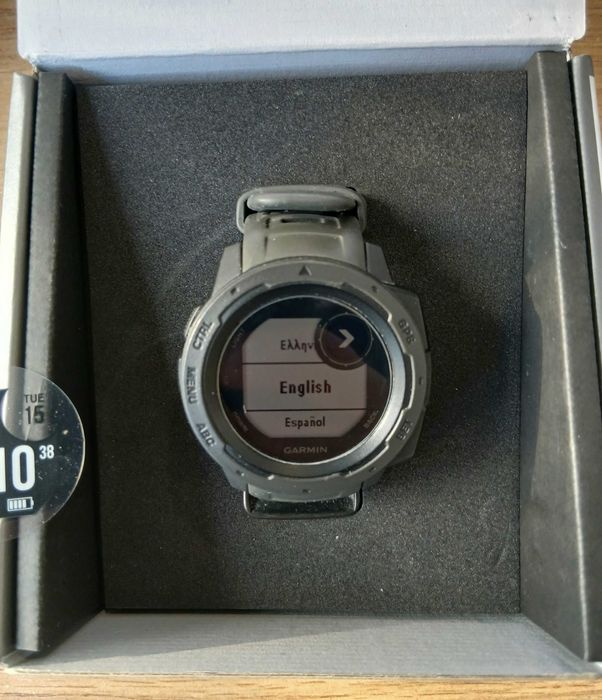 Часовник Garmin INSTINCT