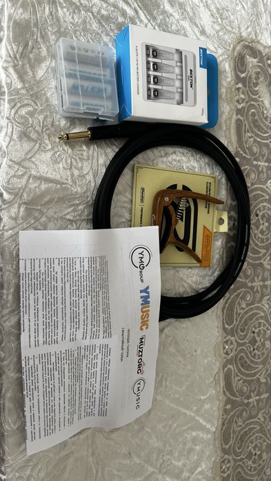 Классическая гитара Yamaha SLG200N