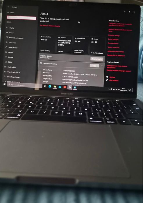 Apple MacBook 13-inch(2017)