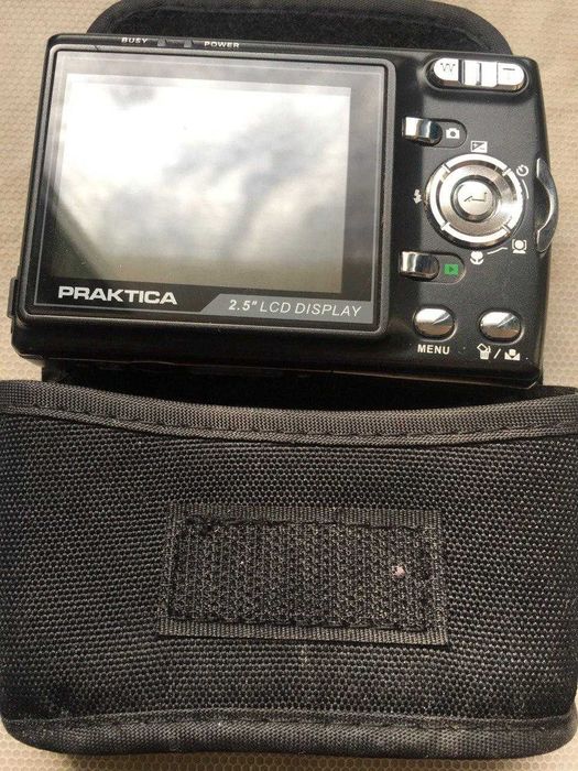 Продам цифровой фотоаппарат "Практика"