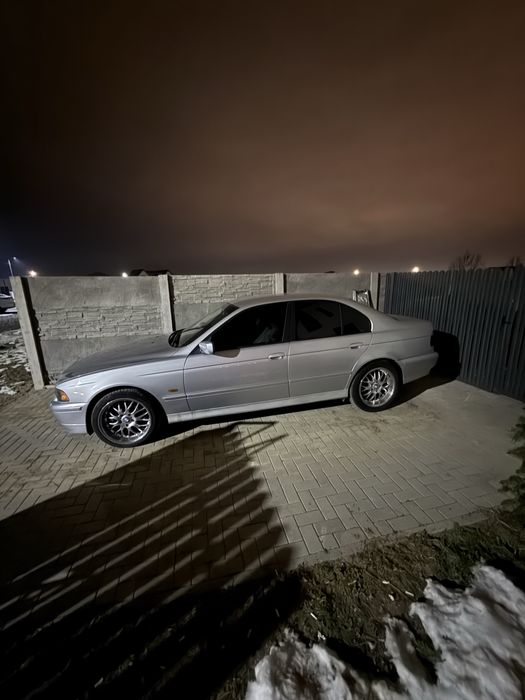 Bmw 520i E39 facelift