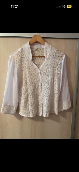 Camasa alba eleganta cu dantela