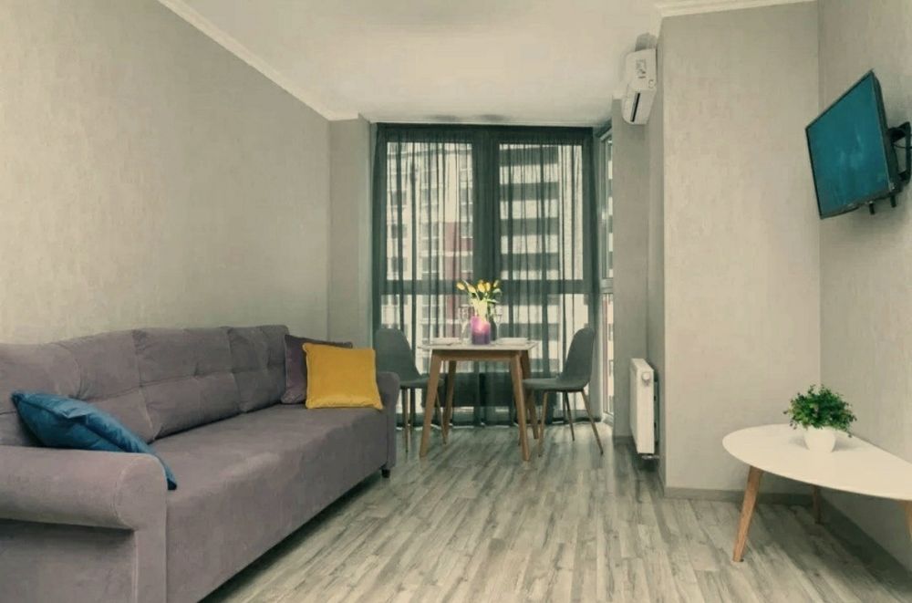 Почасовой  6000