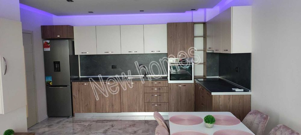 Продава се Тристаен апартамент в Пловдив, Каменица 2 - 103 кв.м за 1631 €/кв.м - Снимка #3