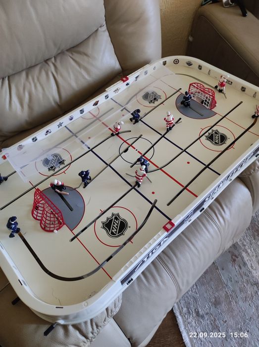 Продается настольный хоккей