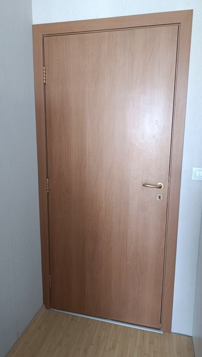 Интериорни врати