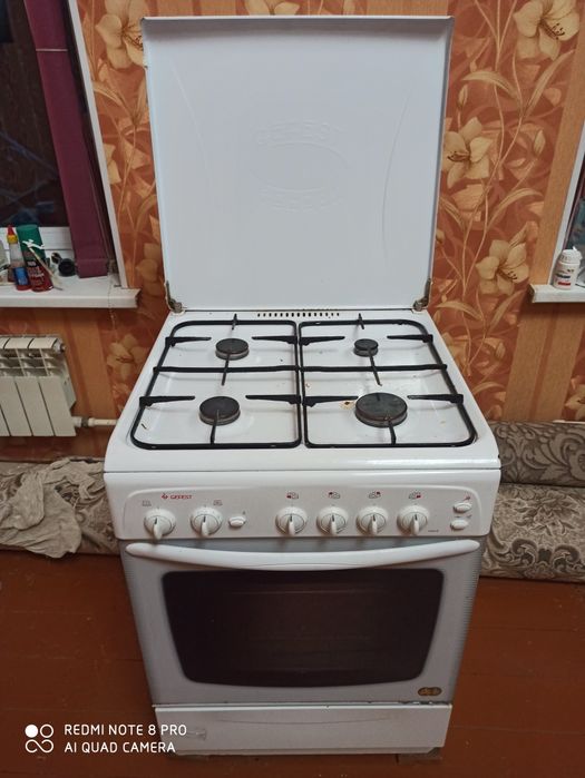 Газовый конфорка( gefest)б/у хорошим состоянии всё работает