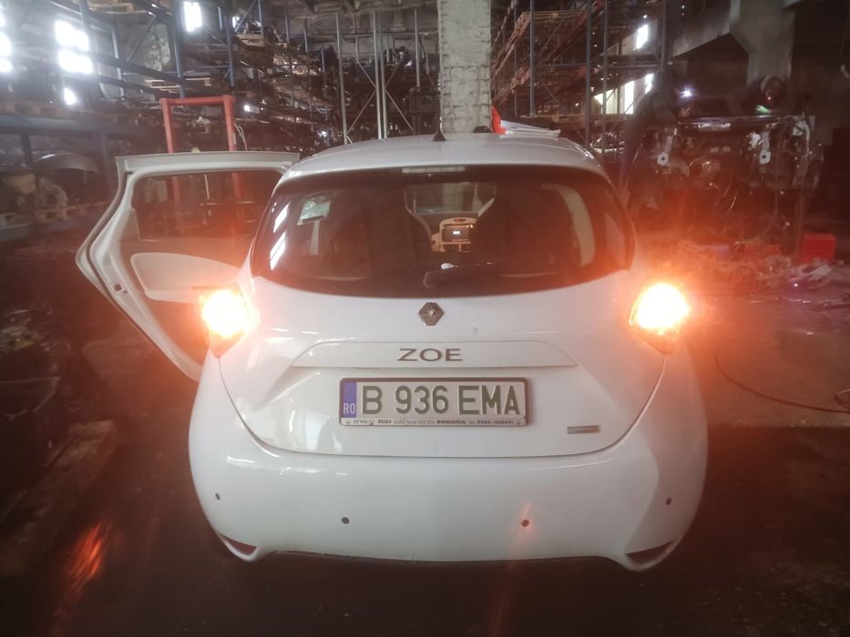 Fata usa dreapta fata Renault Zoe 1 (2012 - 2019) 5AQ601