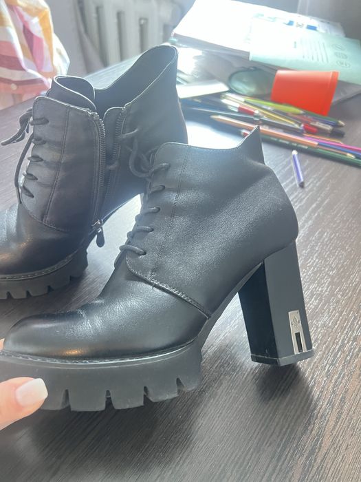 Продам полусапожки