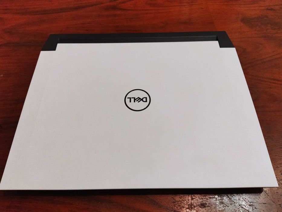 Dell G16 7630, i9-13900HX RTX4070 2560x1600 240Hz, 100% DCI-P3