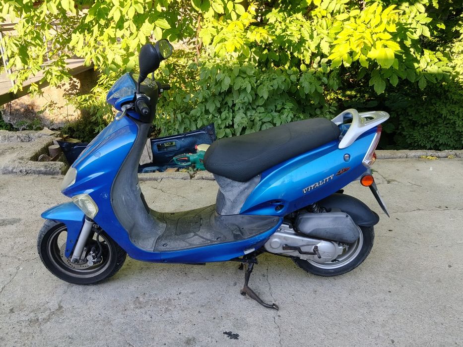 Kymco скутер много добро състояние