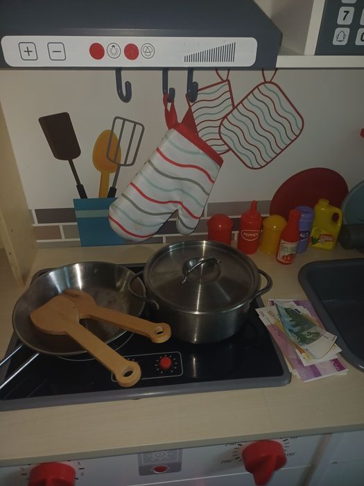 Дървена детска кухня