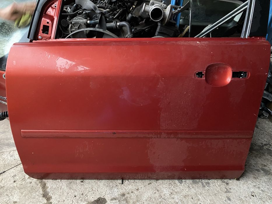 Ușa / portiera stânga față Ford Focus 2 nonfacelift