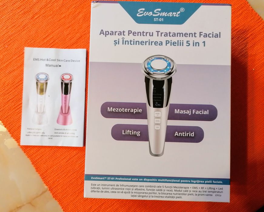 Aparat Pentru Tratament Facial Si Intinerirea Pielii 5 in 1 EvoSmart™