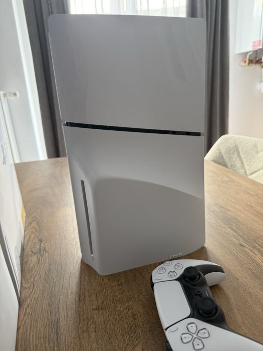 Playstation 5 slim Disk Edition 1tb Impecabil