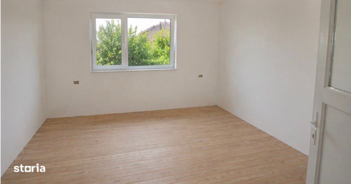 Casă cu priveliște panoramică, S+P+M, 5 camere, 3 băi, 700 mp teren