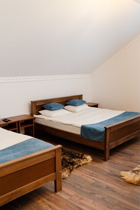 Inchiriez casa la cheie,