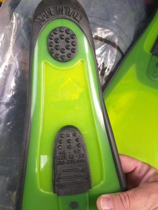 Inotatoare noi mar.45