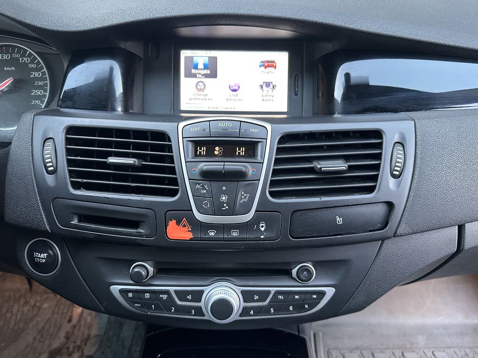 Renault Laguna Editie BOSE 2013 2.0 diesel cutie automata