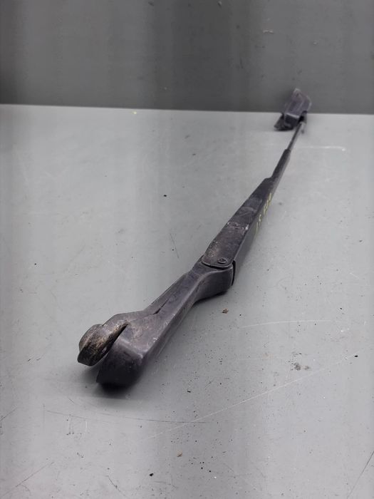 Brat stergator stanga 7700847571 Renault Clio 2002 1.4 MT (75 hp)