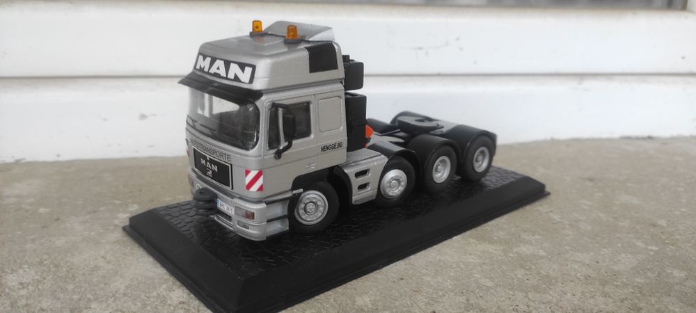 Метални модели мащаб 1:50