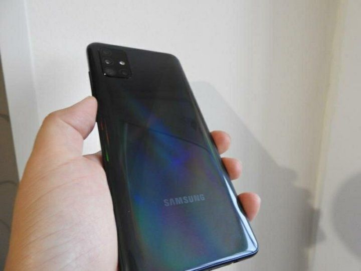 Продам Samsung A51 4/64гб