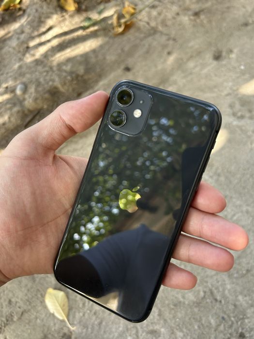 Продам айфон 11 в хорошом состояние