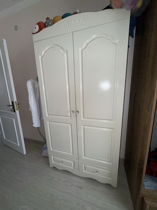 Цена договорная, состояние шкафа хороший