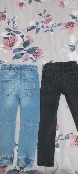 Детски суичъри, дънки и кожено яке