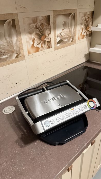 Grill electric Tefal OptiGrill+ – gătire automată, ca nou