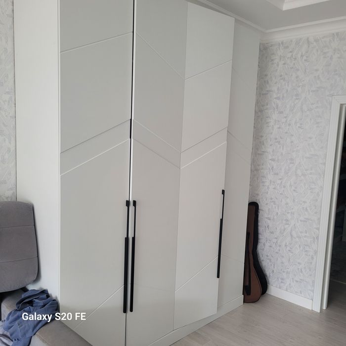 Шкаф сатылады биік 2,65м, ені 2