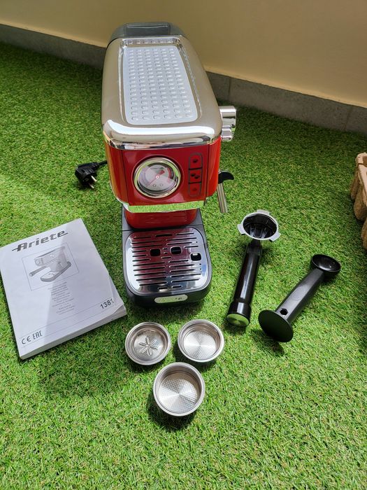 Кафемашина с ръкохватка Ariete ESPRESSO SLIM MODERNA 1381