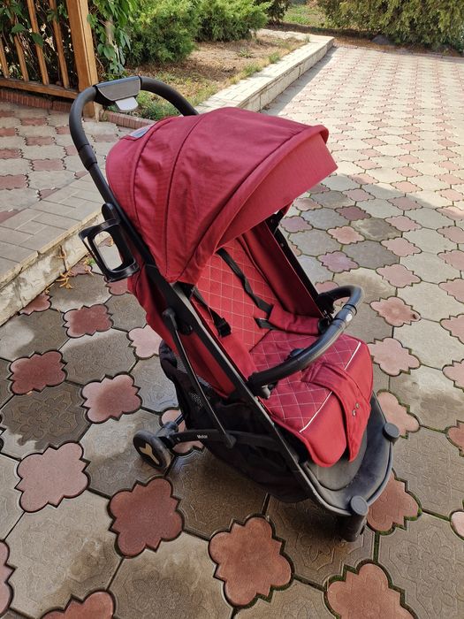 Коляска прогулочная MSTAR