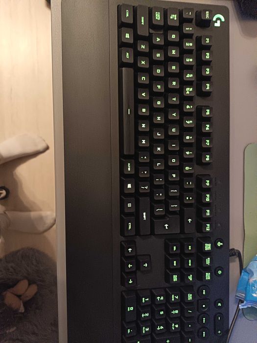 Клавиатура и мишка Logitech