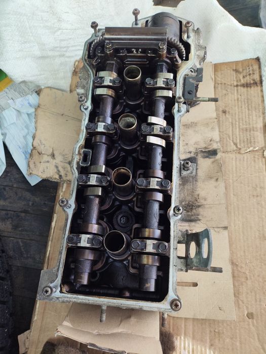 Двигатель 1.8 Ниссан, капот