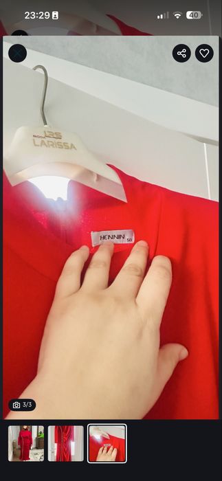 Вечернее платье  красного цвета