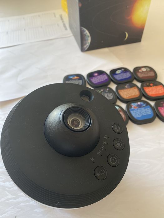 Продам проектор космос