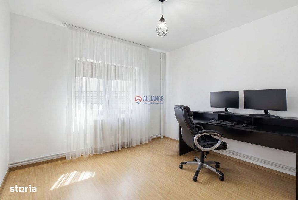 PALAZU MARE - Vilă 5 camere, teren pe colț cu priveliște la lac,