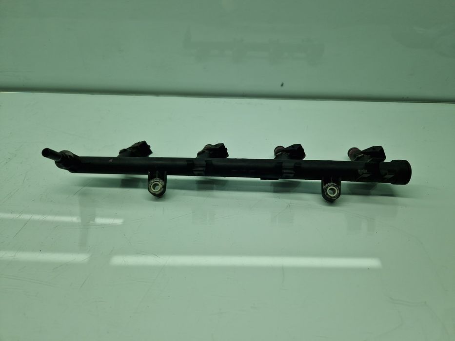 Rampa injectoare Renault Megane 3 Hatchback (X95) [Fabr 2008-2015] 820