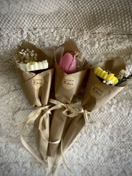 Букети за всеки повод - в кашпа или хартия( лале, роза, слънчоглед