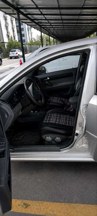 Chevrolet gentra 2015