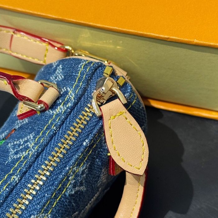 Louis vuitton микро чанта
