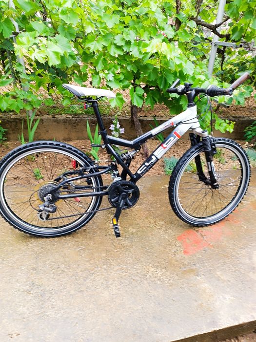 Велосипед 24 цола алуминиев