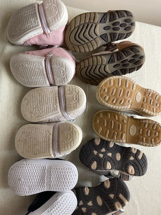 Бебешки обувки за прохождане