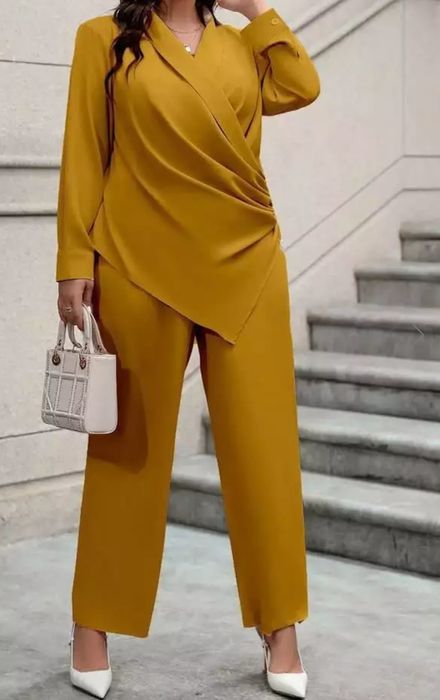 Compleu superb din 2 piese