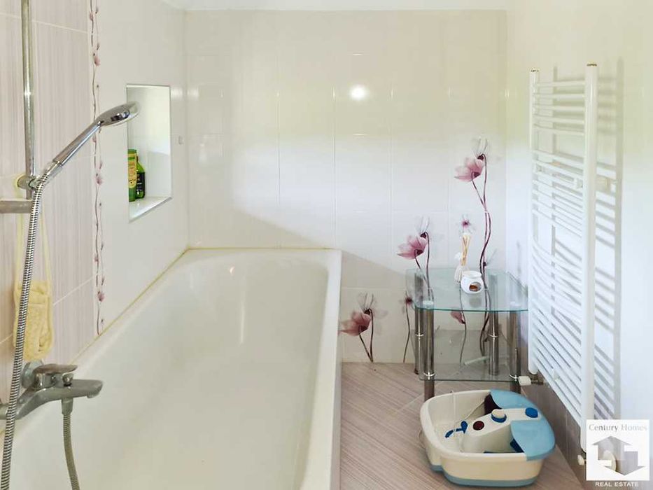 Дава се под наем Къща в с. Пушево, Област Велико Търново - 172 кв.м за 700 € - Снимка #18