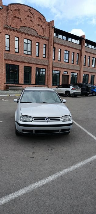 Volkswagen Golf 4